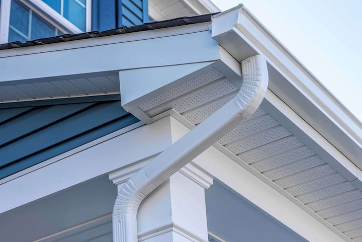 Cheap and durable vinyl gutters installation in Columbus